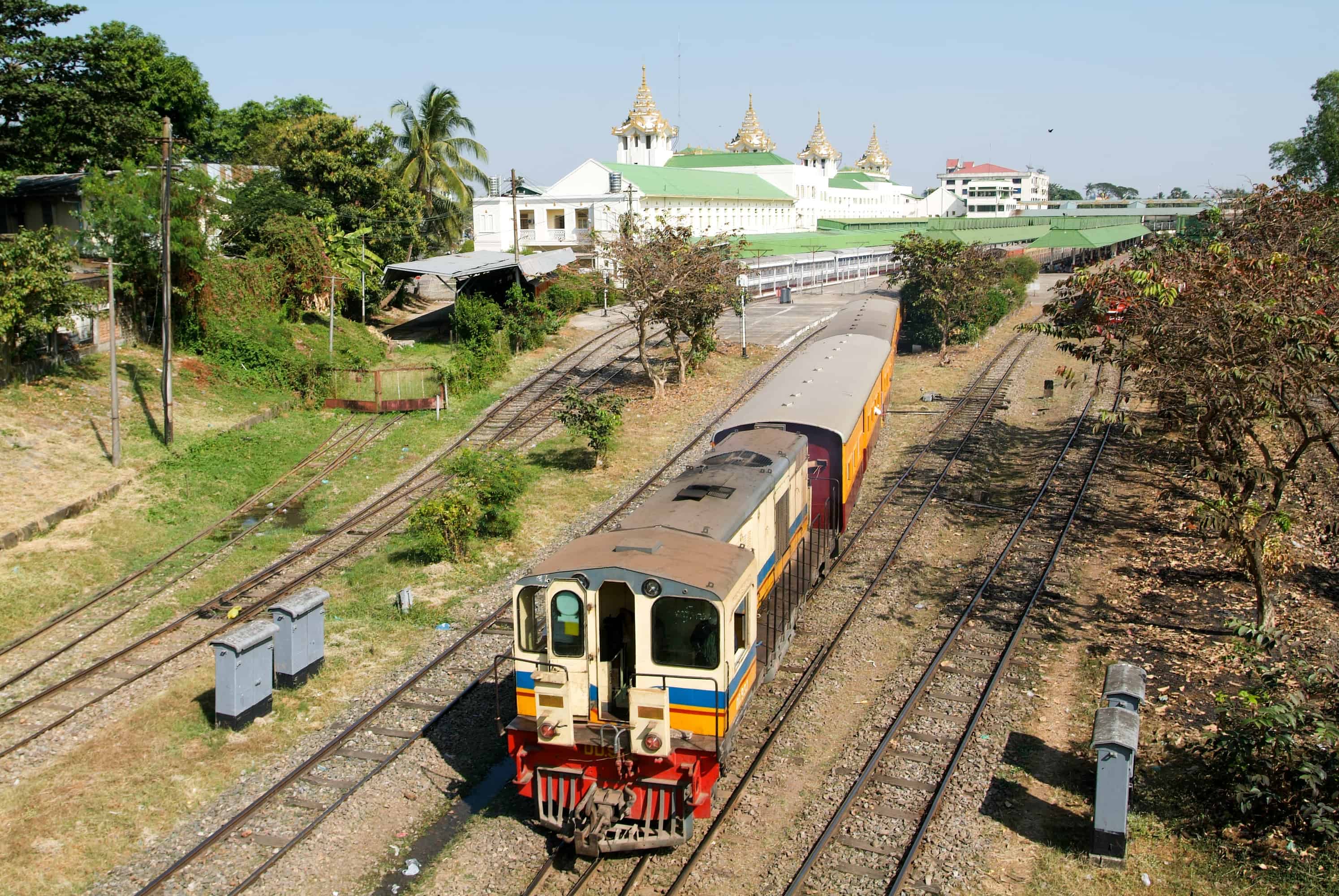 Circular Railway Train leaves Yangon Central Railway Station in