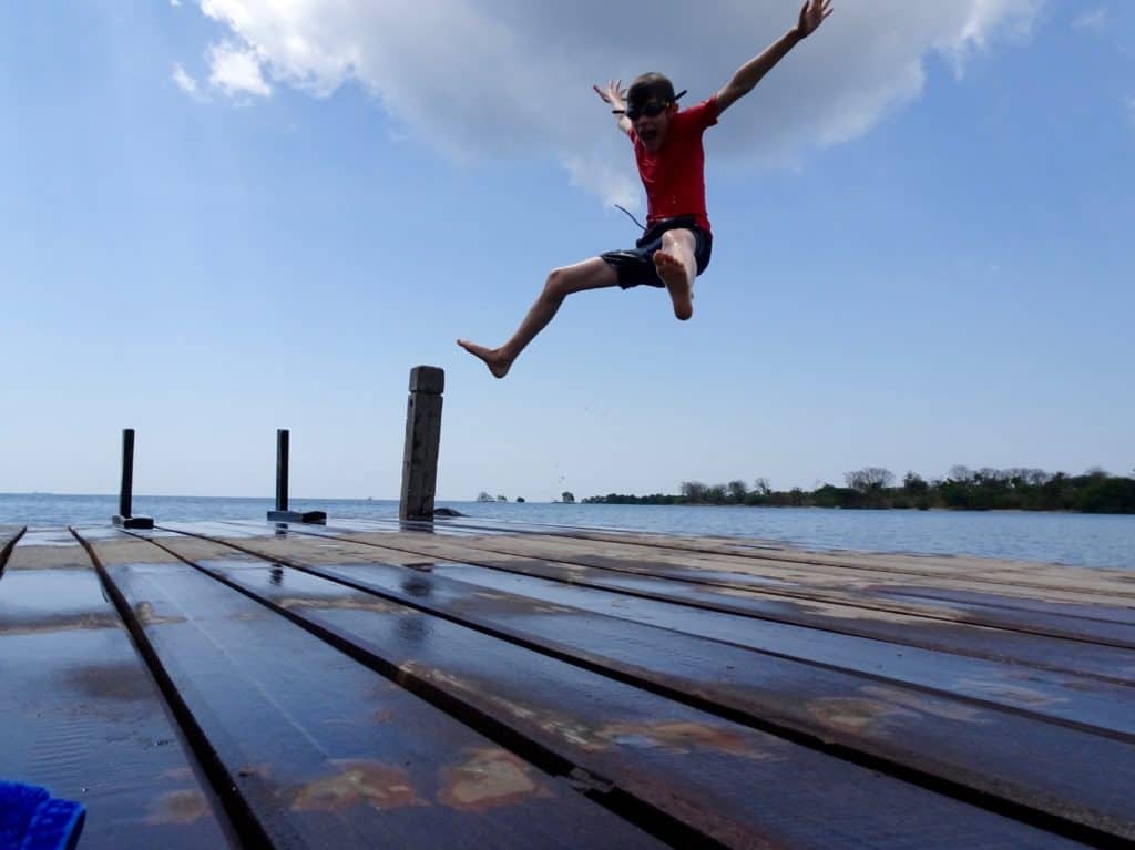 Felix jumping Indo MATT