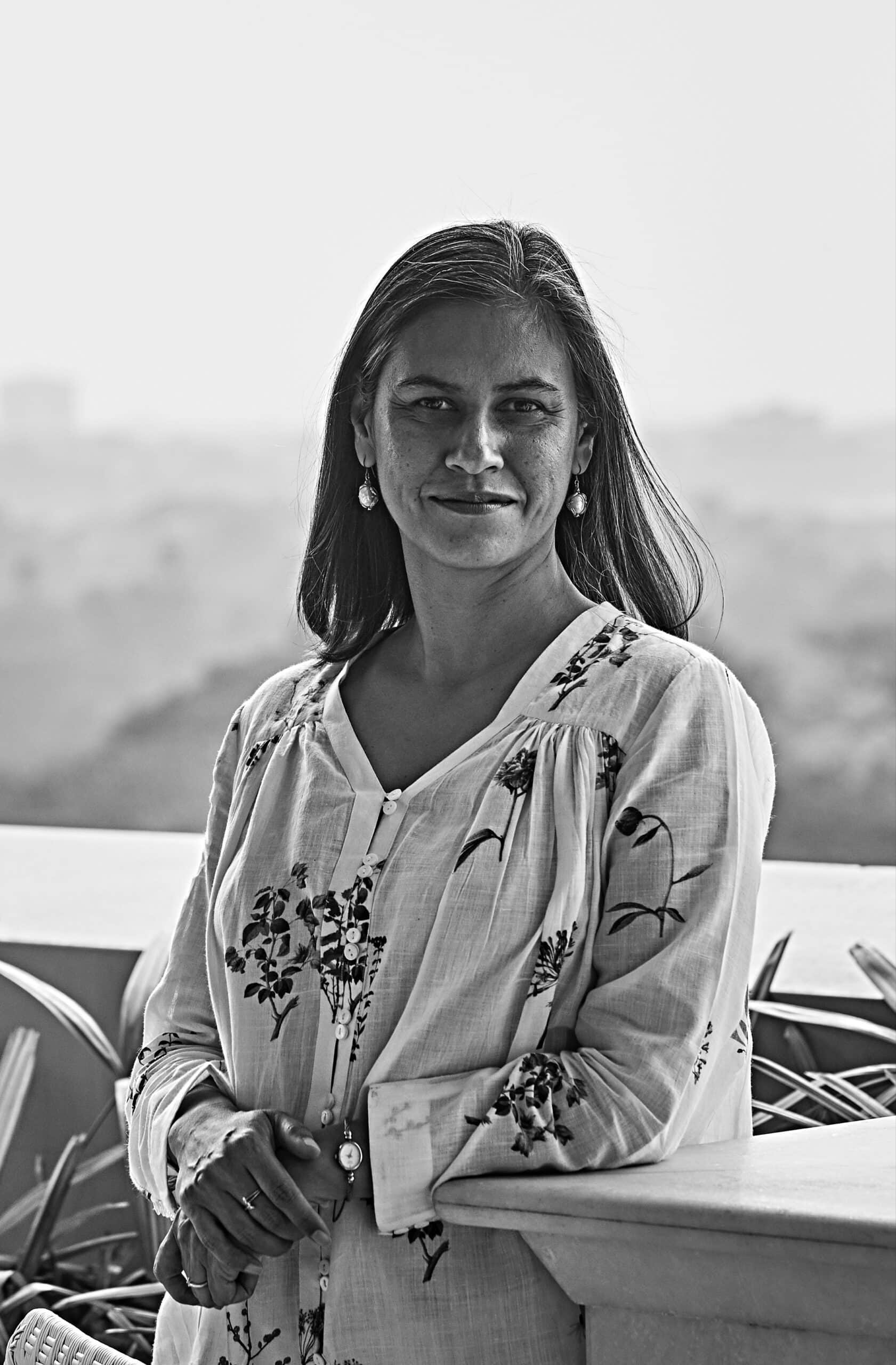 Husna Ode to Bengal Husna-Tara Prakash