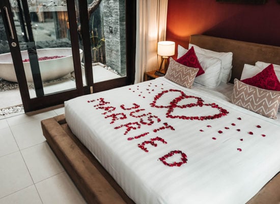 Romantic bed set up