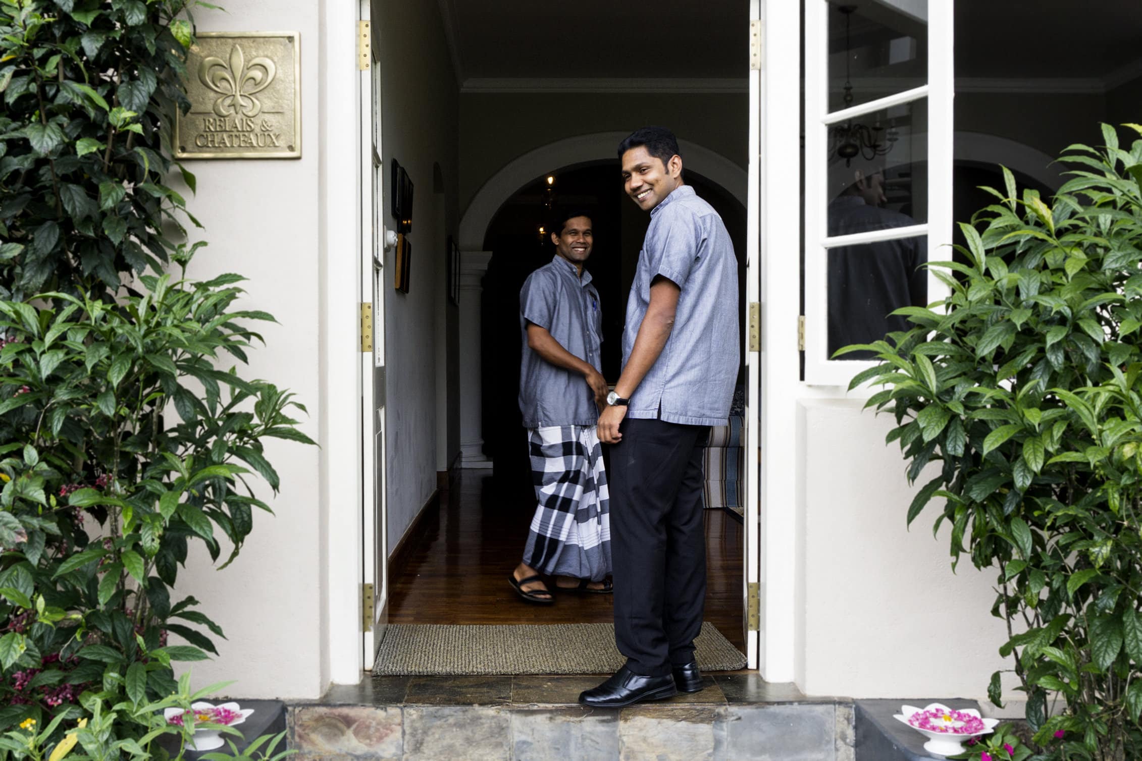 Teatrails Welcoming staff at a Teatrails hotel in Sri Lanka with ETG