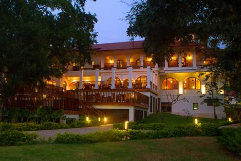 Sanctum Inle Resort