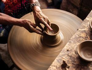 A hands-on pottery experience in Thimi