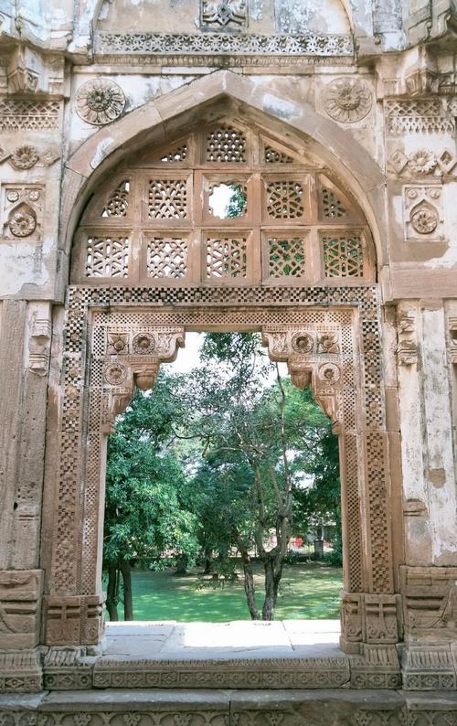 Best Places to Visit on a Holiday in Gujarat, India